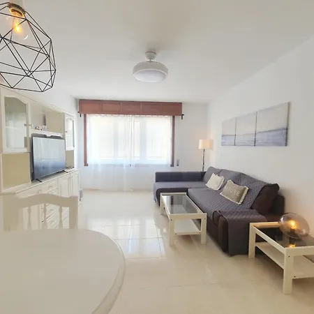 Alquilaencanarias Junto A La Playa Ελ Μέντανο